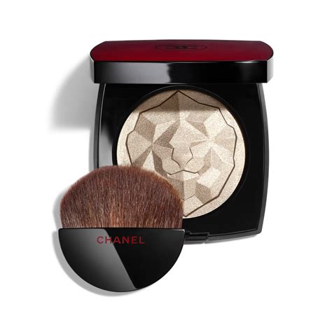 chanel le signe du lion illuminating powder|I Use This Illuminating Powder From Chanel to Brighten My.